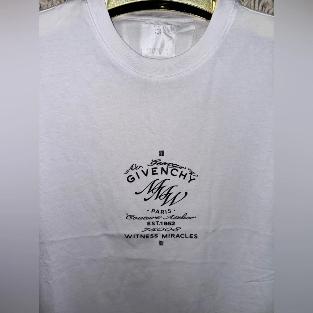 Givenchy MMW print cotton T-shirt size Small New Without Tags unisex Authentic - Picture 2 of 7